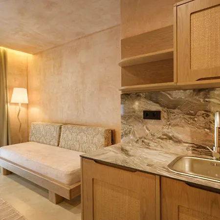 Aparthotel Salud Ierissos