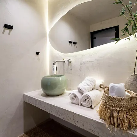 Salud Aparthotel