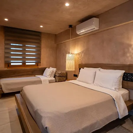 Salud Aparthotel 4*