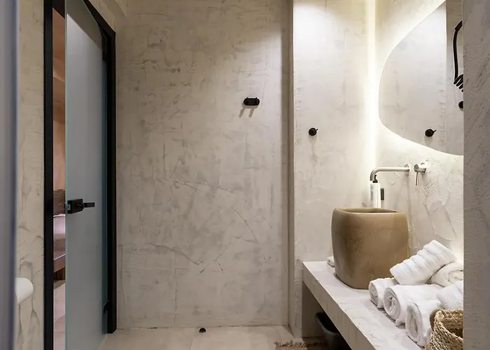 Salud 公寓式酒店 伊里斯斯