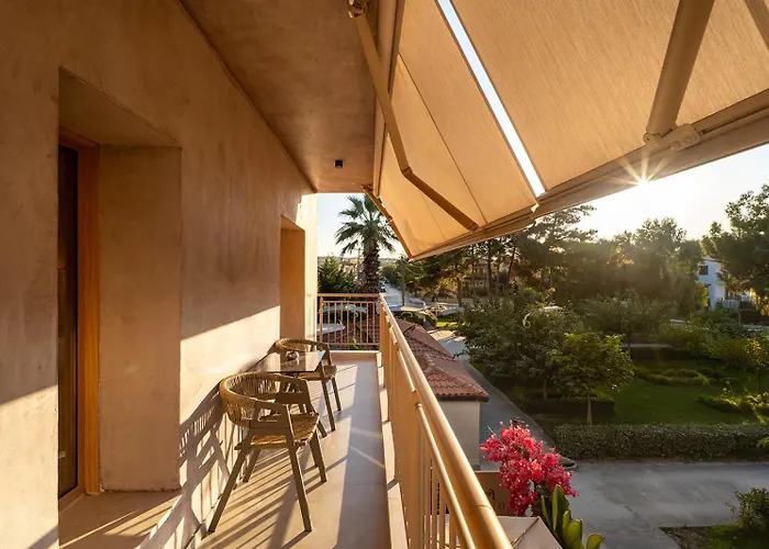 Salud 公寓式酒店 伊里斯斯