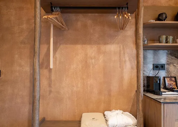 Salud 公寓式酒店 伊里斯斯