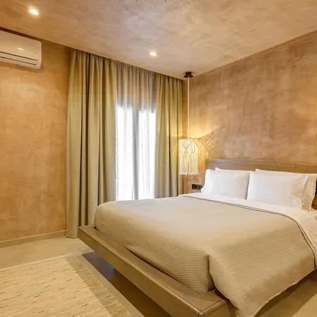 Salud Apartahotel Ierissos